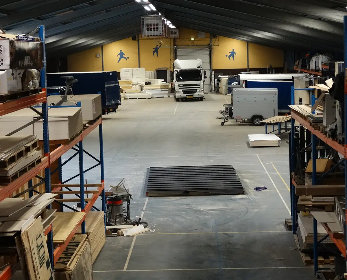 eigen fabriek